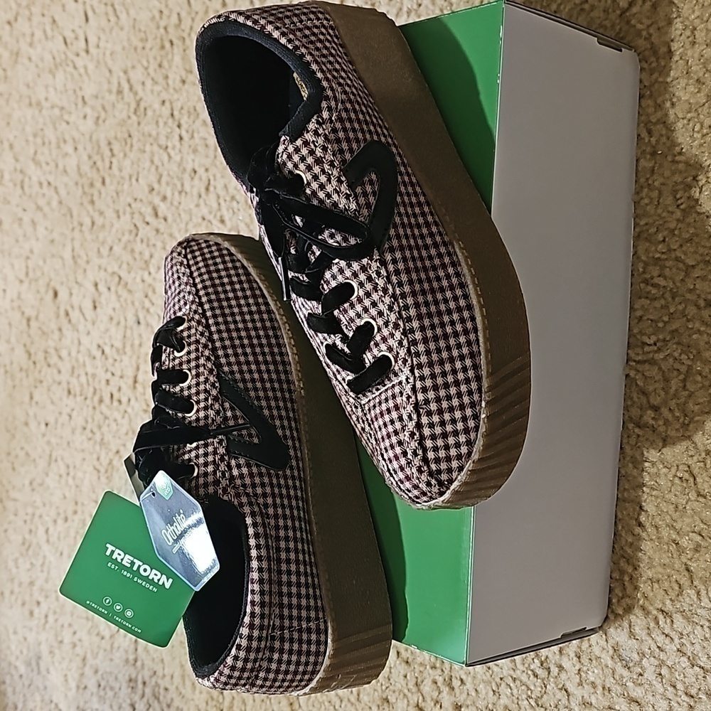 Tretorn Plaid Nylite Plus Bold Shoes Size 7.5 New - Picture 9 of 14